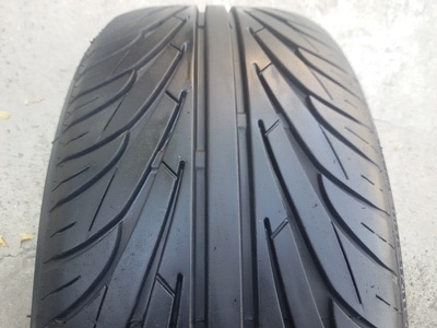 ขายยาง225/45/18 ปี4310 DUNLOP LM703  1 คู่