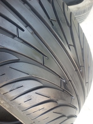 ขายยาง225/45/18 ปี4310 DUNLOP LM703  1 คู่