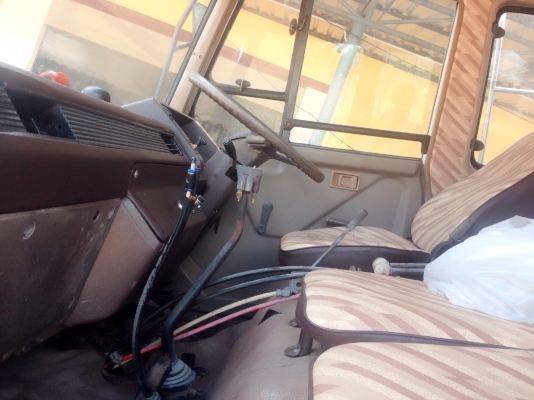 MITSUBISHI FUSO FN527S TURBO 220 HP TF 3672 สิบล้อดั๊มพ์ รถสวยมากครับ เครื่องเดิมเกียร์เดิมแน่นแรงดีมาก หัวเก๋งบางๆเดิมๆมากภายในคอนโซลครบพร้อม พวงมาลัยเพาเวอร์ ระบบเบรคทริ๊ปฟี้ครบครัน ช่วงล่างคัชซีสวยตลอดเส้นไม่มีบวม เอกสารทะเบียนครบพร้อมโอน ราคาต่อรองได้ MITSUBISHI FUSO FN527S TURBO 220 HP TF 3672 สิบล้อดั๊มพ์ รถสวยมากครับ เครื่องเดิมเกียร์เดิมแน่นแรงดีมาก หัวเก๋งบางๆเดิมๆมากภายในคอนโซลครบพร้อม พวงมาลัยเพาเวอร์ ระบบเบรคทริ๊ปฟี้ครบครัน ช่วงล่างคัชซีสวยตลอดเส้นไม่มีบวม เอกสารทะเบียนครบพร้อมโอน ราคาต่อรองได้