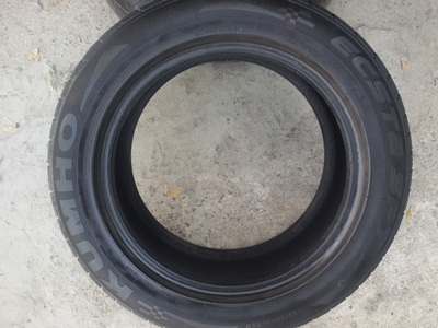 ขายยาง195/55/15 ปี 1710 KUMHO 1 คู่