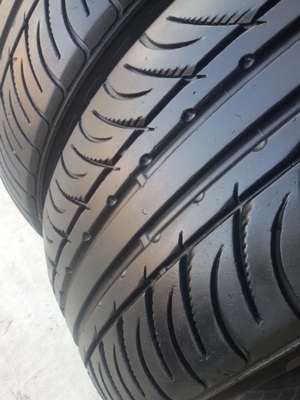 ขายยาง195/55/15 ปี 1710 KUMHO 1 คู่