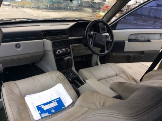 ขายรถวอลโว่ 940 GLE ตัวท็อป ปี93 เครื่อง 2JZ หัวฉีด เกียร์ออโต้ ติดแก๊ส LPG เบาะหนังปรับไฟฟ้า เบรคABS กระจกไฟฟ้าทั้งคัน แอร์เย็น สีมีริ้วรอย แม็กเดิม ยางใหม่ รถขับดี นิ่มนวล พร้อมใช้ ภาษีปี58 ขายถูกครับ