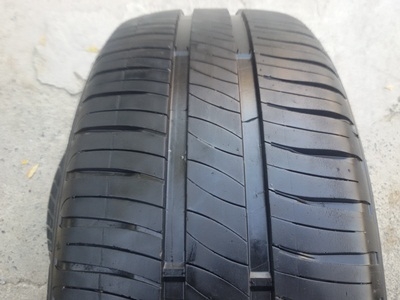 ขายยาง185/55/15 ปี 12  MICHERLIN ENERGY XM2 4 เส้น