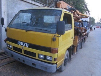 ตามคำเรียกร้องครับ รูปถ่ายมุมอื่นๆ ของ Concrete pump truck รถปั๊มปูน ยิงปูน TADANO ท่อส่ง 5 นิ้ว รถ 6 ล้อ ISUZU - NPR พร้อมใช้งาน อุปกรณ์ ครบชุด ตามคำเรียกร้องครับ รูปถ่ายมุมอื่นๆ ของ Concrete pump truck รถปั๊มปูน ยิงปูน TADANO ท่อส่ง 5 นิ้ว รถ 6 ล้อ ISUZU - NPR พร้อมใช้งาน อุปกรณ์ ครบชุด