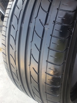 ขายยาง215/45/17 ปี 3510 YOKOHAMA Earth1 1 คุ่