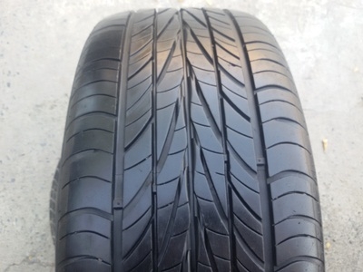 ขายยาง215/45/17 ปี 3711 HONKOOK VENTUSVS  1 คู่