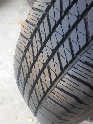 ขายยาง265/65/17 ปี 1613 BRIDGESTONE DUELER HT 684 4 เส้น ขายยาง265/65/17 ปี 1613 BRIDGESTONE DUELER HT 684 4 เส้น