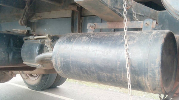 ขาย 6 ล้อดั้ม JCM คัสซีสวย เครื่อง 6BB1 145 แรงม้า เกียร์ร็อค เฟืองท้ายใหญ่จัมโบ้ พวงมาลัยพาวเวอร์ แอร์เย็น ทะเบียนพร้อม ราคาต่อรองได้ครับ