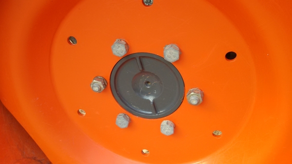 ปัญญาแทรคเตอร์..จัดมาให้ครับ ด่วน!!!คูโบต้า L3008 พร้อมใบมีดคานบนSD160พร้อมผาน5 รถไร่