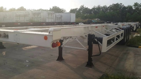 นำลาภ มงคลสยาม รถเทรลเลอร์ CIMC ก้างปลา 3 เพลา  ติดต่อคุณนริศ 081-733-5156