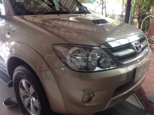Toyota fortuner