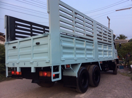 ISUZU ROCKY 195แท้ กระบะยาว 6.20 ม. ครัทซีใหญ่ตลอด รถสวยพร้อมใช้งาน ขาย 830,000 บาท (ติดต่อ ศุภากร 081-4252943)