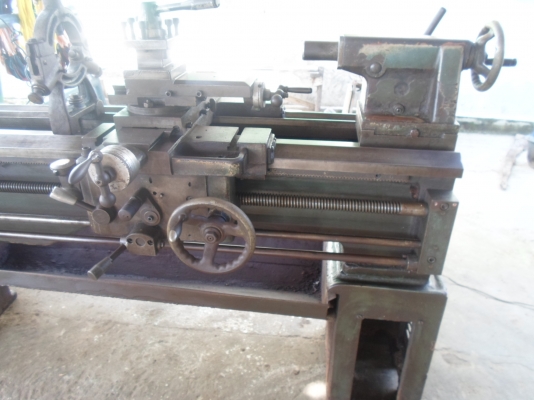 แท่นกลึง 6 ฟุต 3 เพลา เกียร์บล็อก พร้อมใช้งานกับไฟบ้าน ด่วน !!! 85,000