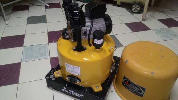 ขายปั้มน้ำอัตโนมัติยี่ห้อมิตซูบิชิขนาด100วัตต์สภาพสวยๆพร้อมใช้งานครับ ขายปั้มน้ำอัตโนมัติยี่ห้อมิตซูบิชิขนาด100วัตต์สภาพสวยๆพร้อมใช้งานครับ