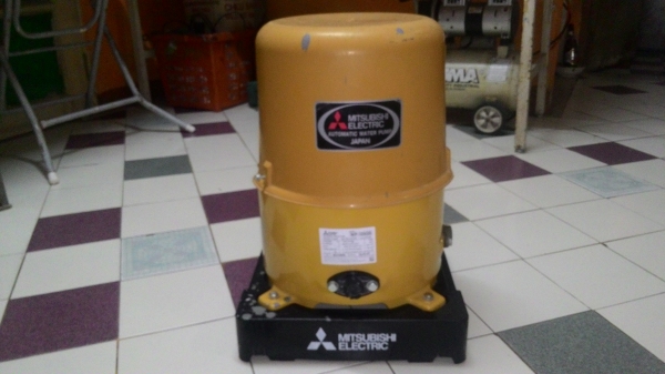 ขายปั้มน้ำอัตโนมัติยี่ห้อมิตซูบิชิขนาด100วัตต์สภาพสวยๆพร้อมใช้งานครับ