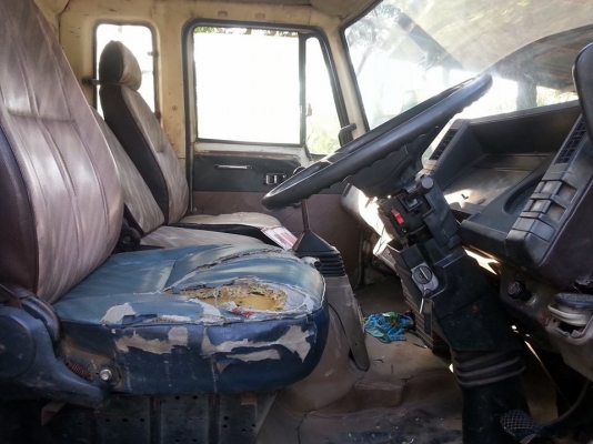 ขายร็อกกี้FTR 165แรง ยาว5.20เมตร พ.เพาเวอร์ เบรกใหญ่ เครื่องดี แคชซีสวย สภาพพร้อมใช้งาน เอกสารพร้อมโอน จัดไฟแนนซ์ได้ เงื่อนไขง่ายๆวันเดียวรับรถ สนใจโทร 090-8588220คุณนะ ID:narong498 หรือ www.truck.in.th/498 หรือfb:ณรงค์ ซื้อขายรถมือสอง(เว็บไซต์ส่วนตัว)