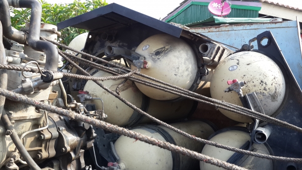 ขายเครื่องHINO CNG แท้โรงงาน