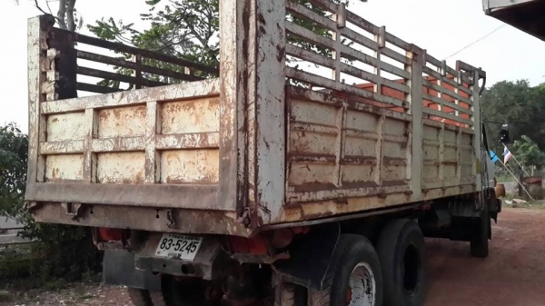 ขายดั้ม2เพลา HINO FM187LA เครื่องดีHO7C 185แรง พ.เพาเวอร์ เบรกทิฟฟี่ ภายในสวย สภาพพร้อมใช้งาน เอกสารพร้อมโอน จัดไฟแนนซ์ได้ เงื่อนไขง่ายๆวันเดียวรับรถ สนใจโทร 090-8588220คุณนะ ID:narong498 หรือwww.truck.in.th/498 หรือfb:ณรงค์ ซื้อขายรถมือสอง(เว็บไซต์ส่วนตั