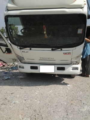 ขายรถบรรทุก 6 ล้อ ISUZU NPR 150 แรง ปี2554