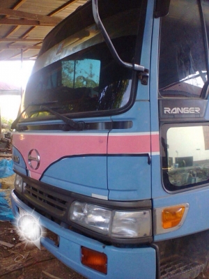 ขายด่วน HINO FC 150 HP WO6D หกล้อดั๊มพ์ หัวเก๋งสมอเงินอย่างสวย กระบะดั๊มพ์เหล็ก 4 ตันสภาพดีพร้อมใช้งาน เครื่องแน่นแรงดี ภายในเก๋งคอนโซลสวยครบ พวงมาลัยเพาเวอร์ ช่วงล่างใหญ่คัชซีสวย ยาง 8.25 ขอบ 16 สภาพดี 70\% พร้อมบรรทุกพร้อมใช้งาน เอกสารทะเบียนครบพร้อมโอน