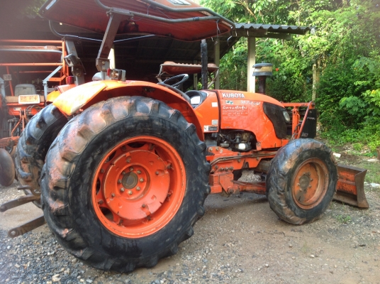 รถไถคูโบต้า7040พร้อมใช้งาน ติดต่อ 080-1405528