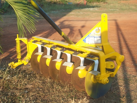 ผาน 6 ใบ20 นิ้ว pt