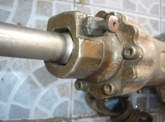 ขายแย็ก MAKITA รุ่นHM1305 ขนาด  30mm