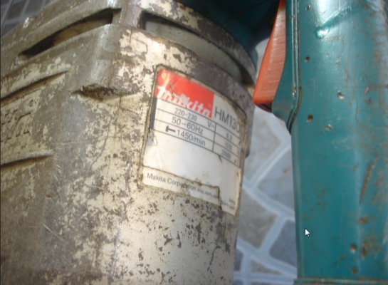 ขายแย็ก MAKITA รุ่นHM1305 ขนาด  30mm