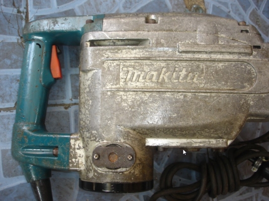 ขายแย็ก MAKITA รุ่นHM1305 ขนาด  30mm