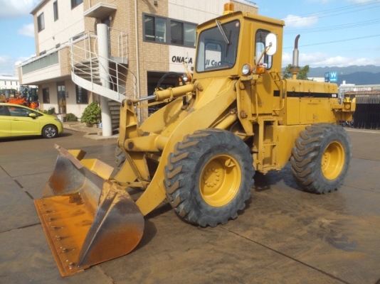 ราคาพิเศษมากๆ รถตัก KOMATSU 510 ยอดนิยม นำเข้าจาก ญี่ปุ่น+++ เดิมๆ ขายถูกมาก 090-986-2521