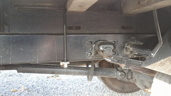 หกล้อ HINO FB 120 แรงม้า กระจกไฟฟ้าปี 38 หัวเดิมบางไม่เคยทำสี เครื่องแน่น คัสซีสวย ทะเบียนพร้อมโอน ยาว 5 เมตร รถเดิมๆ พร้อมใช้งาน