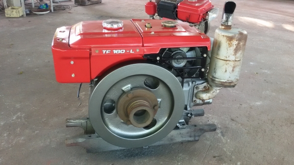 ขายเครื่องยันม้าTF160-Lติดนิมครับ