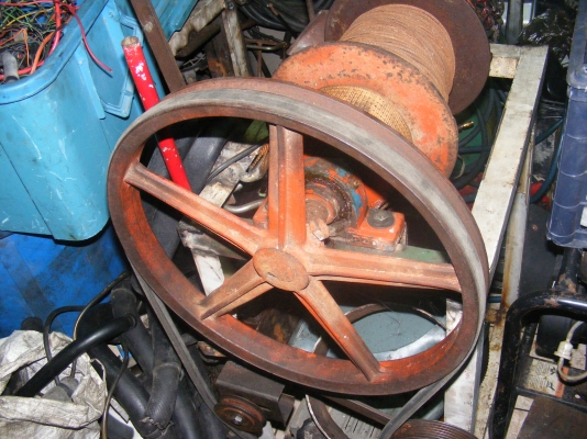 วิ้นหิ้วปูนก่อสร้าง