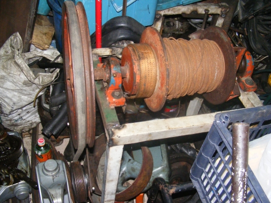 วิ้นหิ้วปูนก่อสร้าง