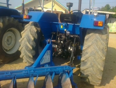 690000ขายรถไถFORD รุ่น6640  4X4 คานนิวฮอแลน  สวยพร้อมใช้  0810076640