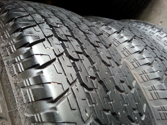 ยางป้ายแดงสวยๆคุ้มๆ ครับ DR.ยางยนต์ แม่กลอง