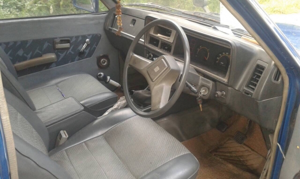 ขายIsuzu KB 4 ประตู ขายIsuzu KB 4 ประตู