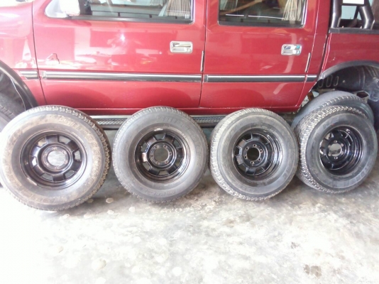 ขายกะทะเหล็กSsangyongขอบ15 (6รู)สวยแข็งแรงไม่ซ้ำใคร