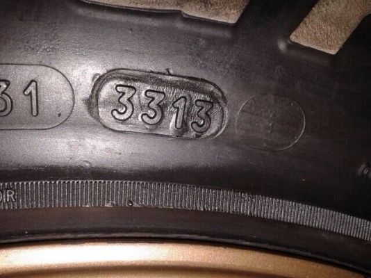 ขายยางBF 265/70/16 สัปดาห์ที่33/13 เกือบใหม่ ราคาถูก ขายยางBF 265/70/16 สัปดาห์ที่33/13 เกือบใหม่ ราคาถูก