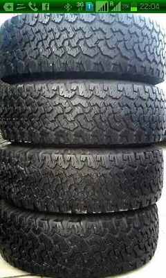 ขายยางBF 265/70/16 สัปดาห์ที่33/13 เกือบใหม่ ราคาถูก ขายยางBF 265/70/16 สัปดาห์ที่33/13 เกือบใหม่ ราคาถูก