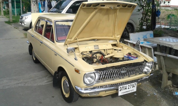 TOYOTA Corolla KE10 TOYOTA Corolla KE10
