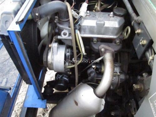 รถเกี่ยวข้าวนั่งขับ     ISEKI    HA211GR  รหัสสินค้า : 14002152   หรือเพิ่มเติมไดที่ www.nihonmono.com