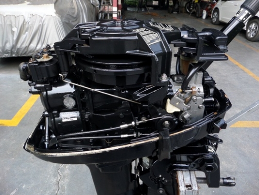 เครื่องเรือ MERCURY 15 แรง หางสั้น