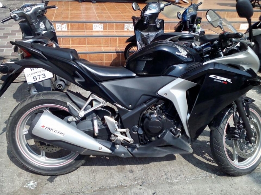 ขาย HONDA CBR 250 i ปี 55 สีดำ เครื่องดี สีสวย รอเล่ม 1 อาทิตย์