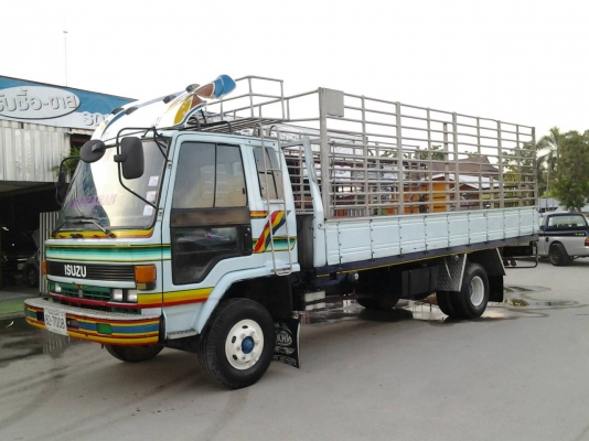 ขาย isuzu 175 แรงม้า ร้อกกี้