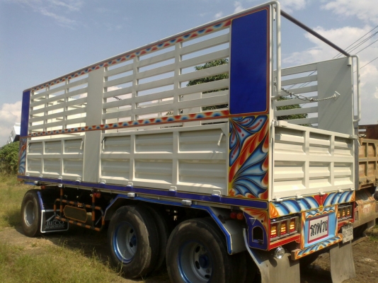 ขายลูกพ่วง 3 เพลาไม่ดั้มปี51ยาว 6.8 เมตรกระบะเหล็ก อู่ซีทีทรัค สวยเลยครับ