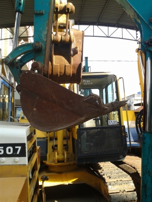 ต้องการขายรถขุดยี่ห้อ KOMATSU-PC35MR-1 รถนอกนำเข้าจากญี่ปุ่น