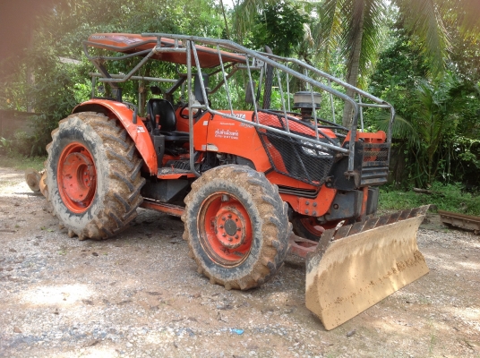 รถไถคูโบต้า 9540สวยพร้อมใช้งานติดต่อ 080-1405528