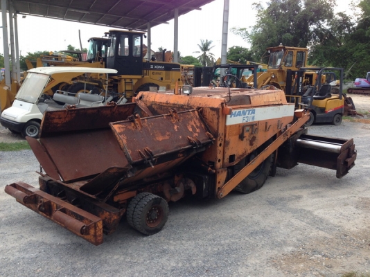 ขายรถปูยาง 3เมตร ล้อยาง HANTA เก่าญี่ปุ่นแท้ ระบบทุกอย่างใช้งานได้ พร้อมลุยงานทันที ขายถูก 086-303-9797 กู๋อ๋า ขายรถปูยาง 3เมตร ล้อยาง HANTA เก่าญี่ปุ่นแท้ ระบบทุกอย่างใช้งานได้ พร้อมลุยงานทันที ขายถูก 086-303-9797 กู๋อ๋า