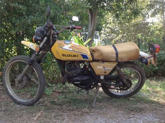 ขาย Suzuki Ts 100 สภาพแห้งๆ เครื่องดี ทะเบียนราคาถูก